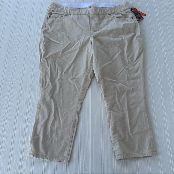 Jag classic fit pull on khaki capri sizes 18w,20w,22w and 24w - Picture 1 of 4